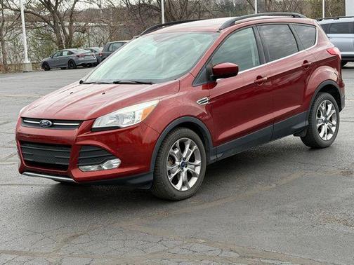 Sunset 2016 Ford Escape SE