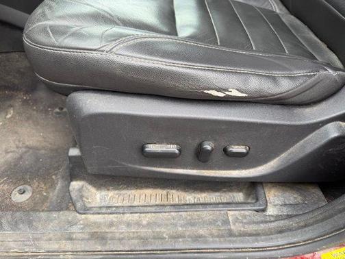 Sunset 2016 Ford Escape SE