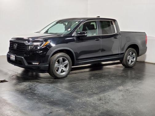 Crystal Black Pearl 2023 Honda Ridgeline RTL
