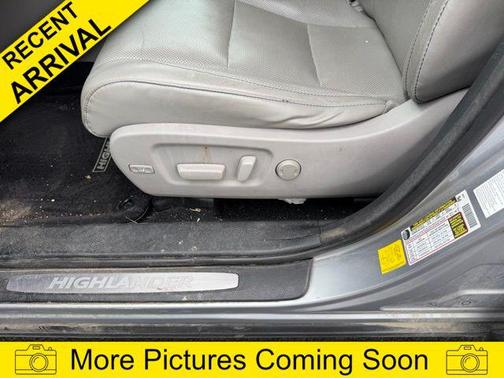 2015 Toyota Highlander Limited Platinum