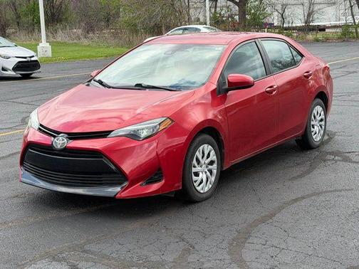 Barcelona Red Metallic 2018 Toyota Corolla LE