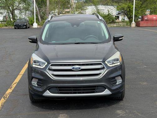 White Platinum Metallic Tri-Coat 2017 Ford Escape Titanium