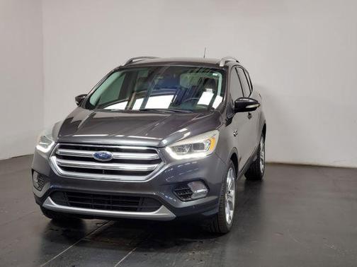 White Platinum Metallic Tri-Coat 2017 Ford Escape Titanium