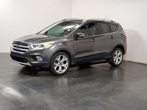 White Platinum Metallic Tri-Coat 2017 Ford Escape Titanium