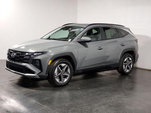 Hampton Gray 2025 Hyundai TUCSON SEL