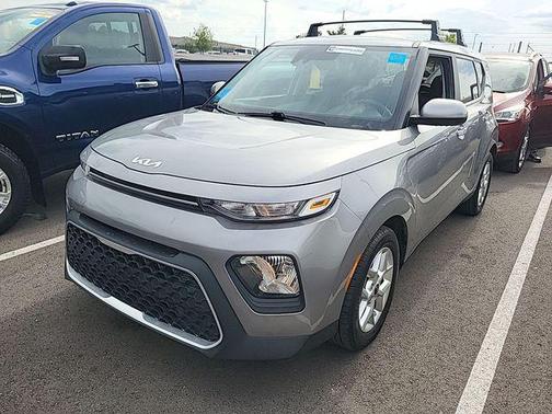 Steel Gray 2022 Kia Soul LX