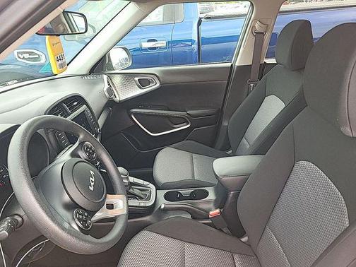 Steel Gray 2022 Kia Soul LX
