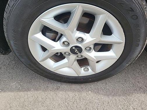 Steel Gray 2022 Kia Soul LX