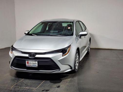 Classic Silver Metallic 2025 Toyota Corolla LE