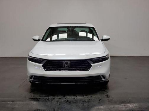 Platinum White Pearl 2026 Honda Accord Hybrid Touring