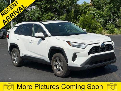 Ice Cap 2023 Toyota RAV4 Hybrid XLE