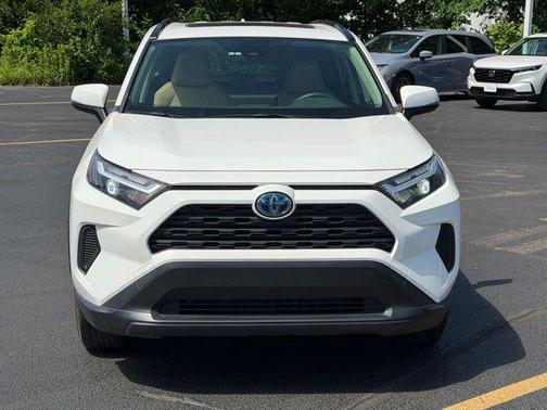 Ice Cap 2023 Toyota RAV4 Hybrid XLE