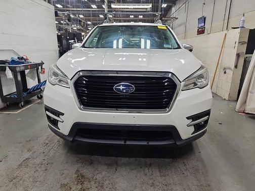 Crystal White Pearl 2021 Subaru Ascent Touring 7-Passenger