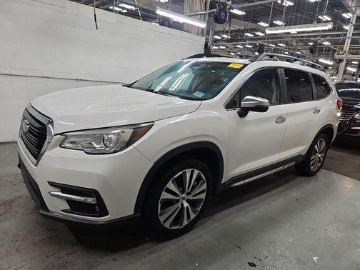 Crystal White Pearl 2021 Subaru Ascent Touring 7-Passenger