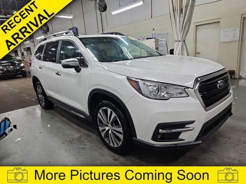 Crystal White Pearl 2021 Subaru Ascent Touring 7-Passenger