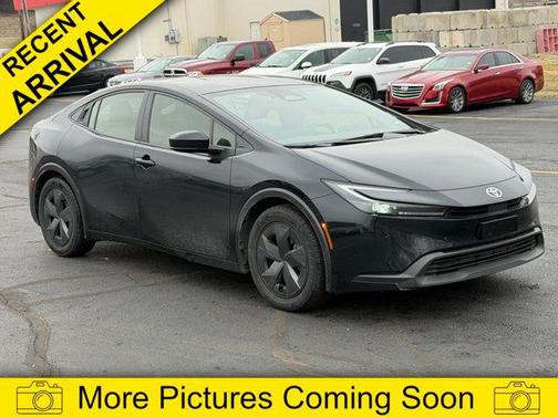 2024 Toyota Prius LE