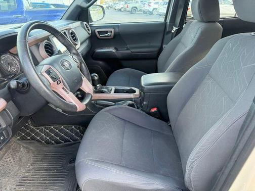 2018 Toyota Tacoma TRD Sport