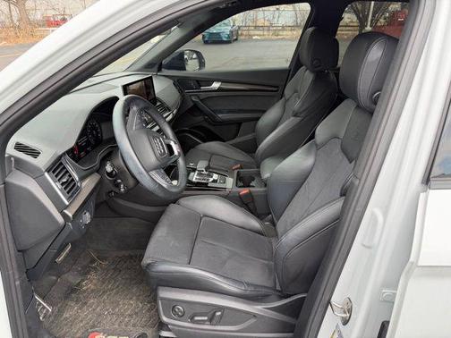 2023 Audi SQ5 3.0T Premium Plus