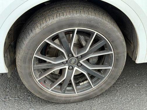 2023 Audi SQ5 3.0T Premium Plus