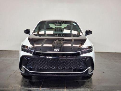 2026 Toyota Crown Platinum