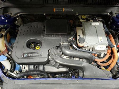 Deep Impact Blue 2016 Ford Fusion Hybrid SE