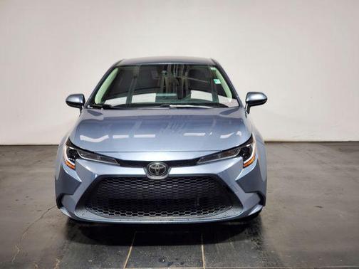 Classic Silver Metallic 2020 Toyota Corolla LE