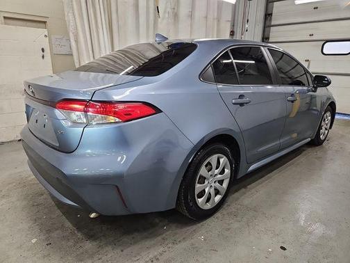 Classic Silver Metallic 2020 Toyota Corolla LE