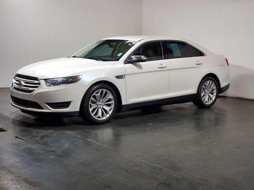 2015 Ford Taurus Limited