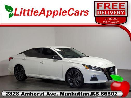 2020 Nissan Altima SR FWD