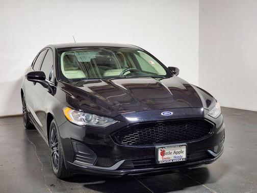 2019 Ford Fusion S