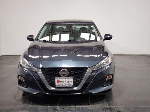 Storm Blue Metallic 2022 Nissan Altima 2.5 SV