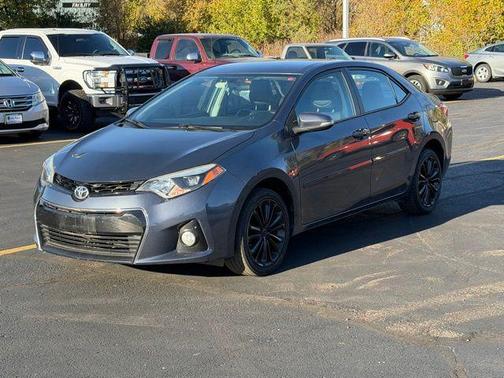2015 Toyota Corolla S Plus