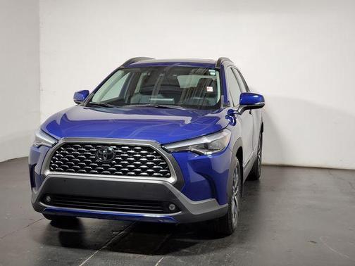 2022 Toyota Corolla Cross XLE