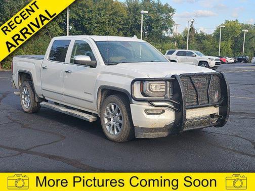 White Frost Tricoat 2018 GMC Sierra 1500 Denali