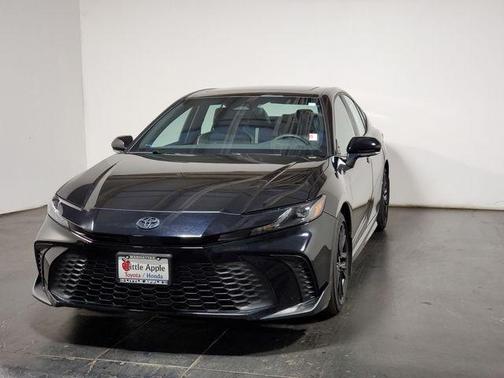 Midnight Black Metallic 2025 Toyota Camry SE
