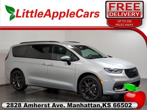 Silver Mist Clearcoat 2023 Chrysler Pacifica Touring L