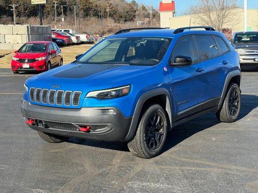 2022 Jeep Cherokee Trailhawk