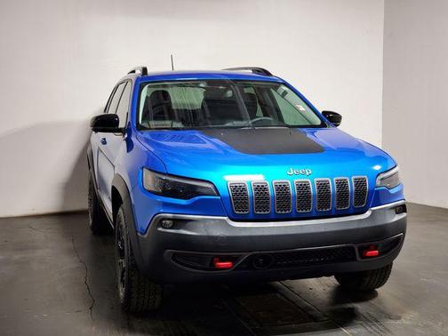 2022 Jeep Cherokee Trailhawk