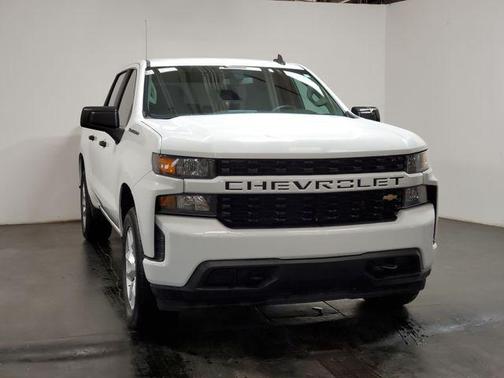 Summit White 2021 Chevrolet Silverado 1500 Custom