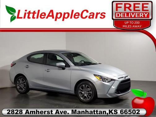 Chromium 2019 Toyota Yaris Sedan LE
