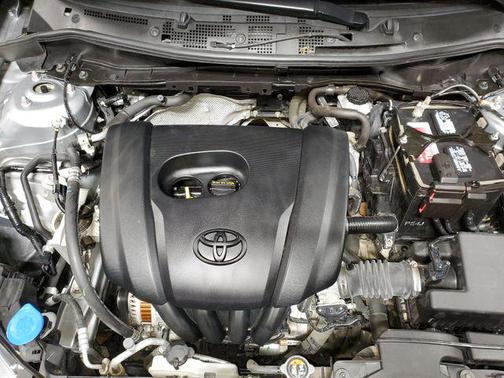 Chromium 2019 Toyota Yaris Sedan LE