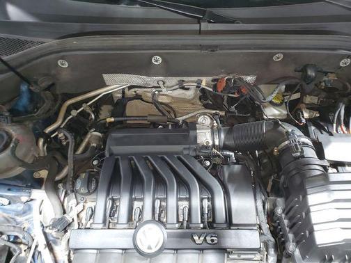 2019 Volkswagen Atlas 3.6L SEL Premium