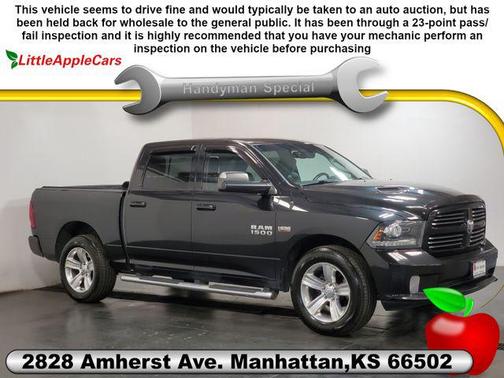 Brilliant Black Crystal Pearlcoat 2016 RAM 1500 Sport