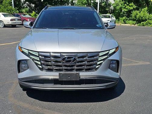 Shimmering Silver 2023 Hyundai TUCSON Limited
