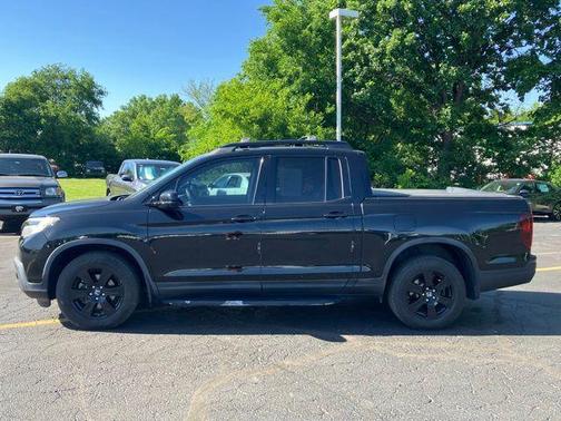 Crystal Black Pearl 2017 Honda Ridgeline Black