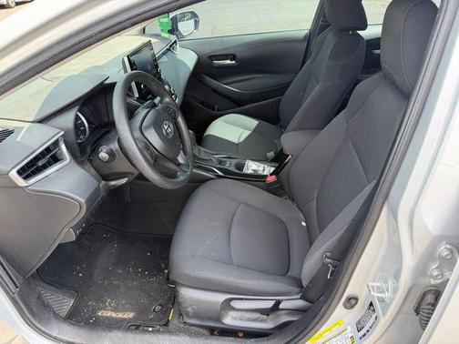 Classic Silver Metallic 2021 Toyota Corolla LE