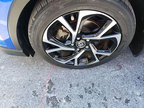 Blue Eclipse Metallic 2019 Toyota C-HR Limited