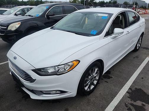 Ruby Red Metallic Tinted Clearcoat 2017 Ford Fusion SE