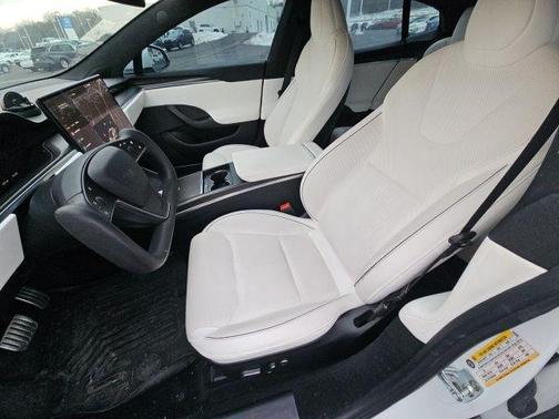 2021 Tesla Model S Plaid