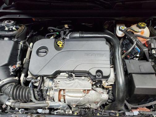 2022 Chevrolet Malibu 1LS